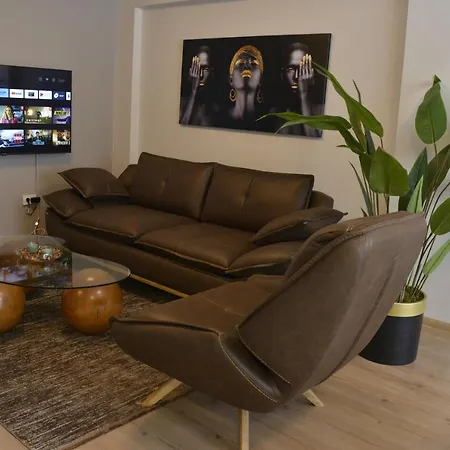 Sea View, Your In The Center Of Alsancak *