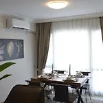 Sea View, Your In The Center Of Alsancak *