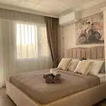 Διαμέρισμα Sea View, Your In The Center Of Alsancak