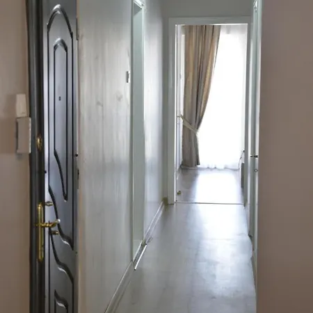 Apartment Sea View, Your In The Center Of Alsancak Izmir