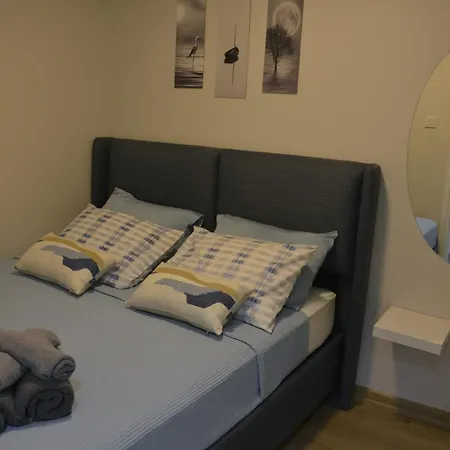 Sea View, Your In The Center Of Alsancak Apartment *