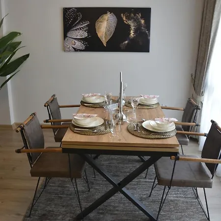 Apartment Sea View, Your In The Center Of Alsancak Izmir