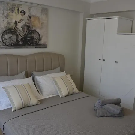 Sea View, Your In The Center Of Alsancak Apartment Izmir