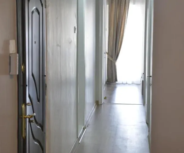 Apartamento Sea View, Your In The Center Of Alsancak Esmirna